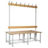 Banco doble de madera con perchero